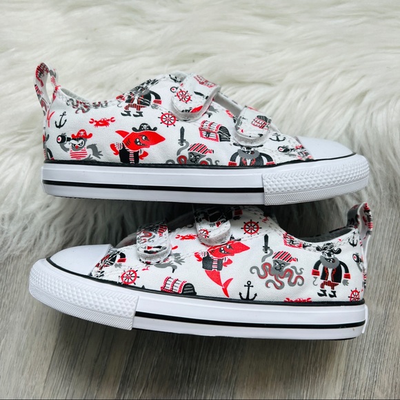 NWT Convers Chuck Taylor All Star 2V OX Toddler Boys - Picture 3 of 8